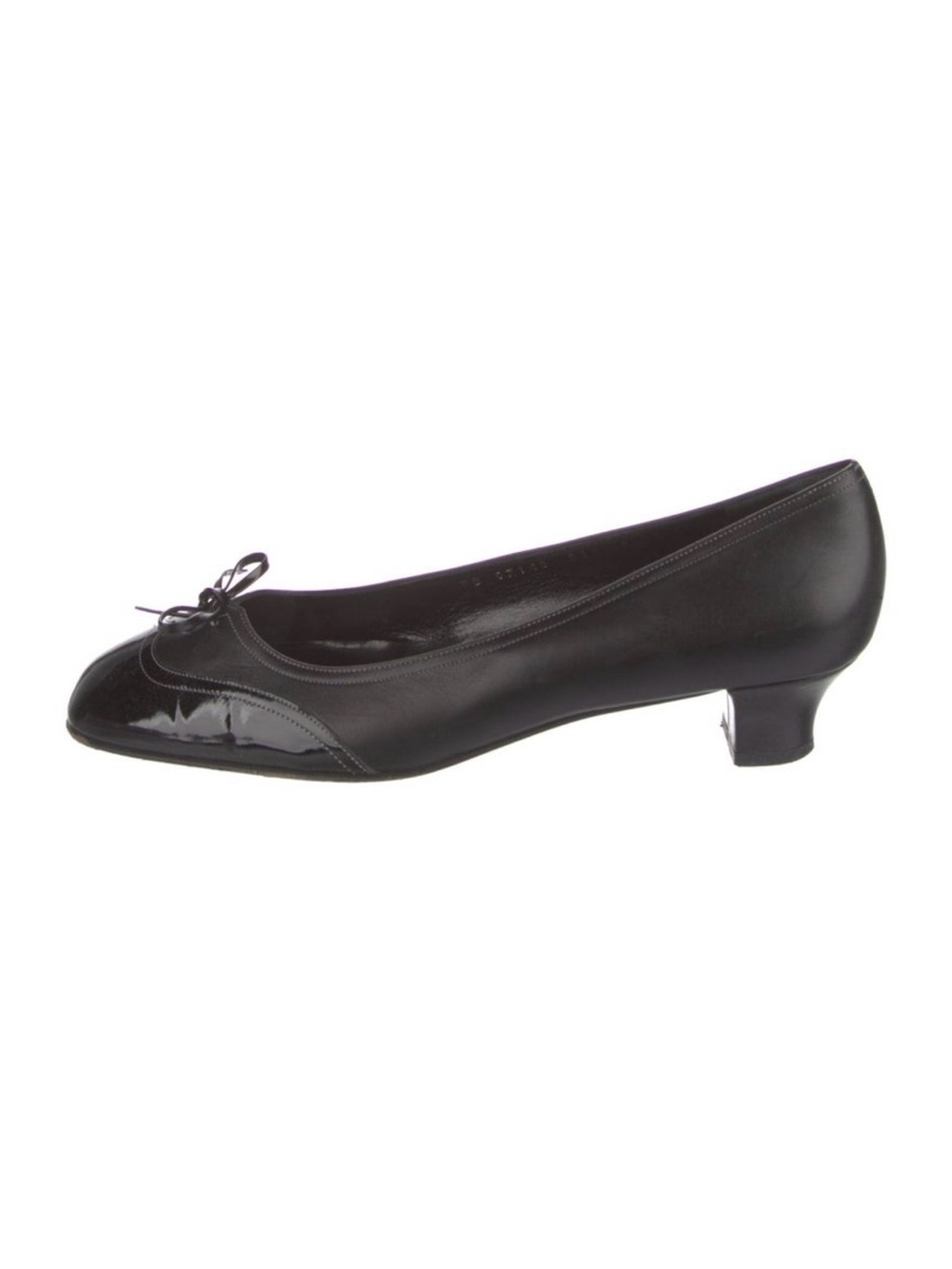 Classic Black Leather Low Heel Ballet Pump - Women - Picture 5 of 8